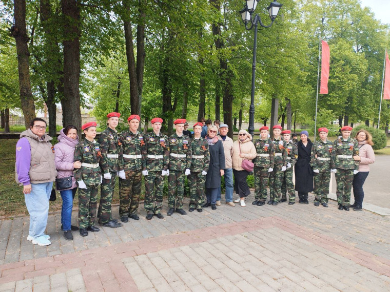Гимназисты приняли участие в муниципальном конкурсе «Статен в строю, силен в бою!».
